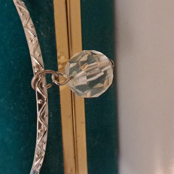 Bundle of 9 Super Sparkly Silver Gold and Red Glam Rhinestone Bracelets - Picture 10 of 12